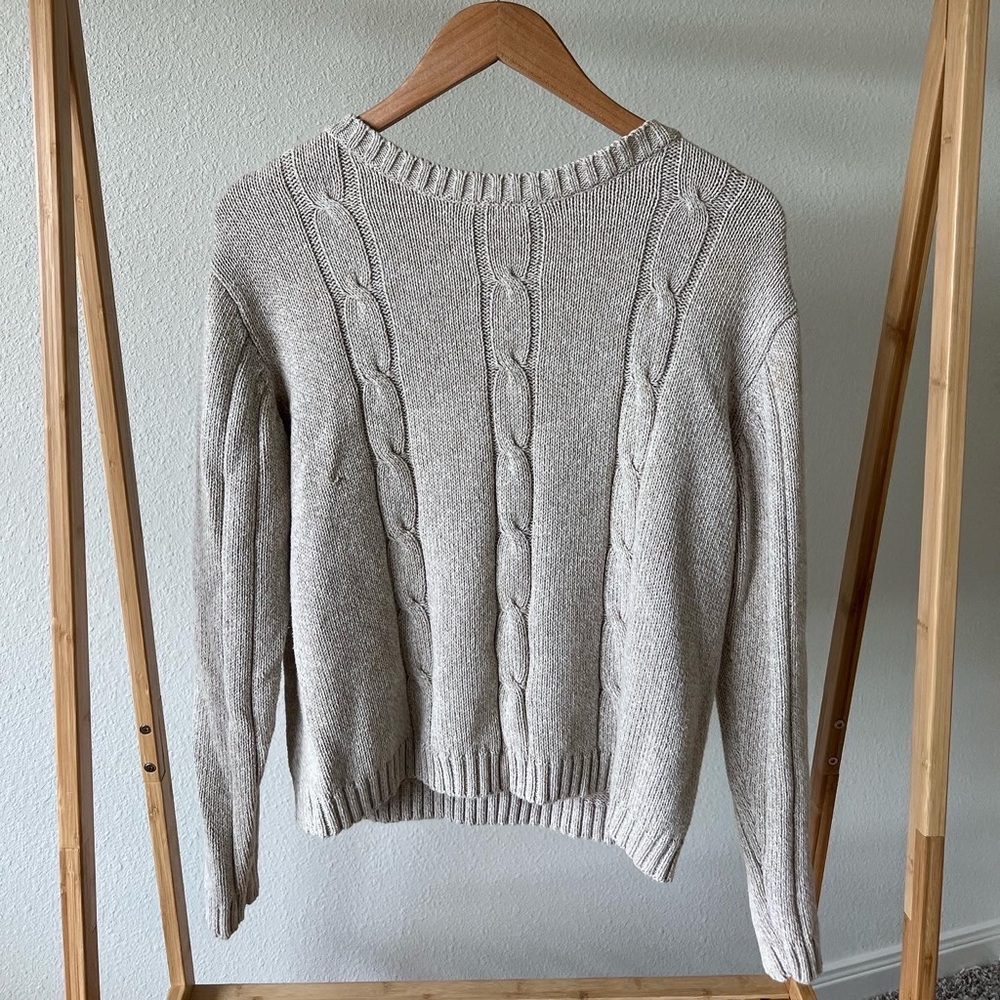 Liz Claiborne oatmeal beige sweater (large)